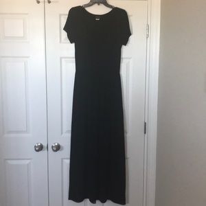 Nordstrom Black easy wear Maxi Dress